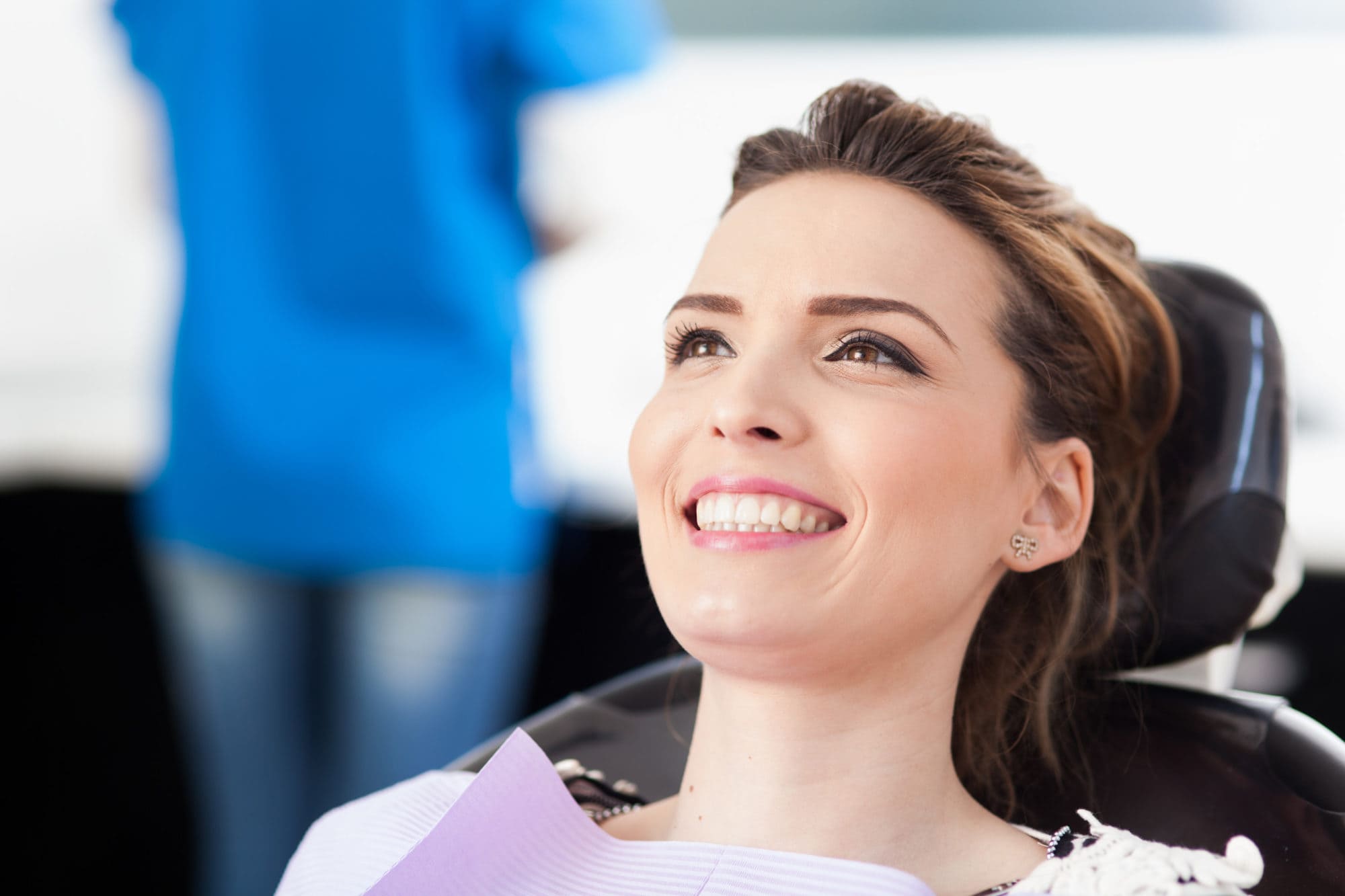 say “hello” to a new smile using veneers